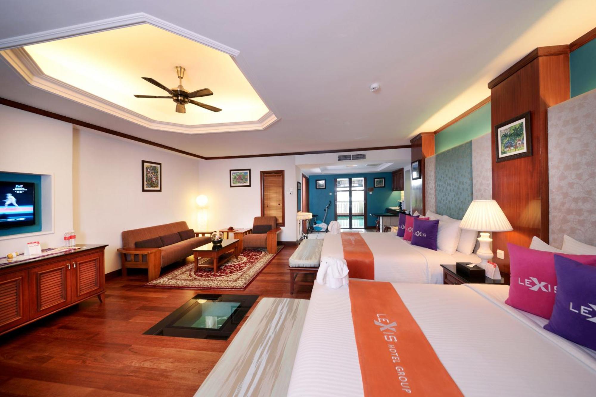 Hotel Grand Lexis Port Dickson Exterior foto Suite