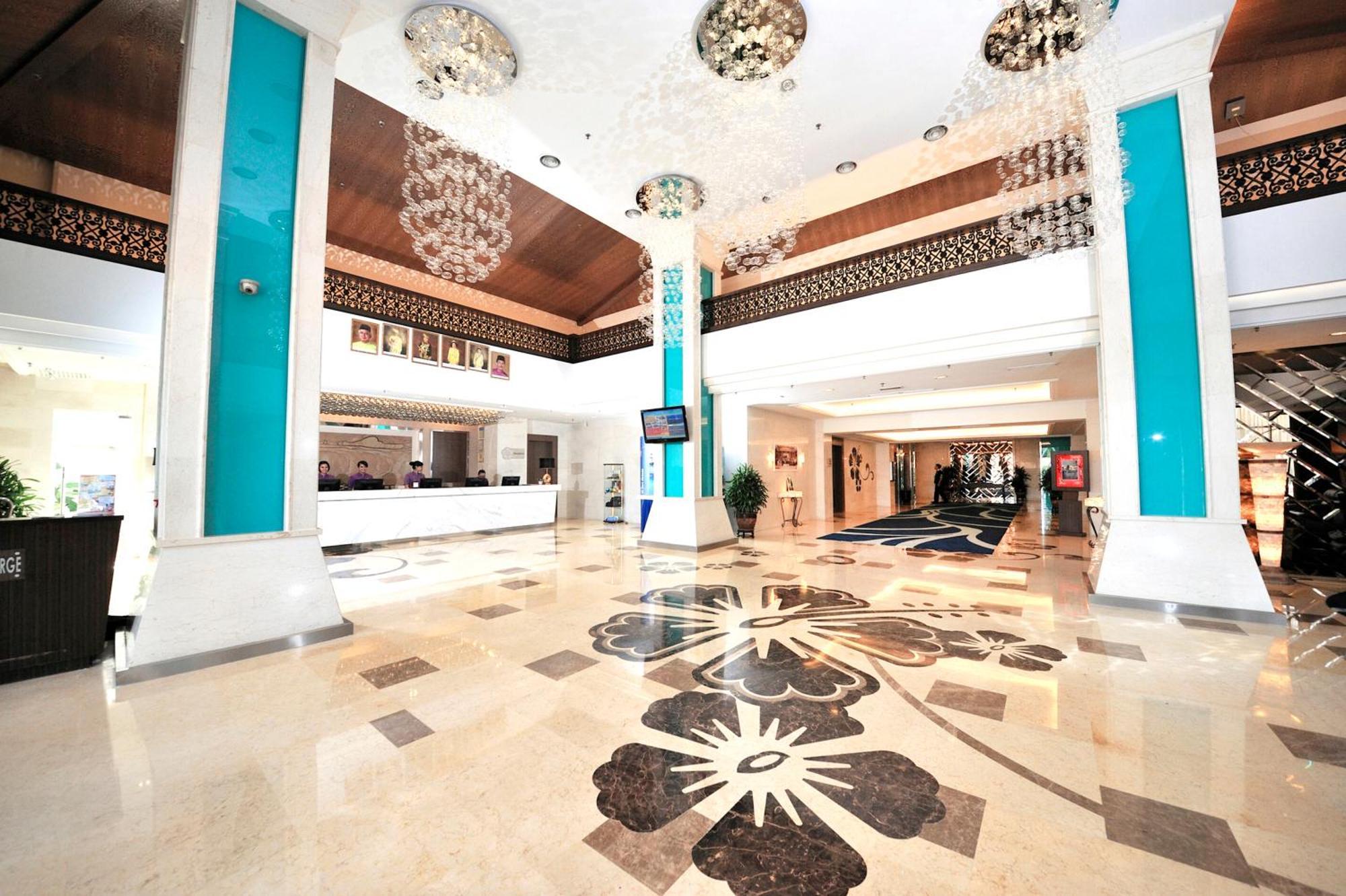 Hotel Grand Lexis Port Dickson Exterior foto Lobby